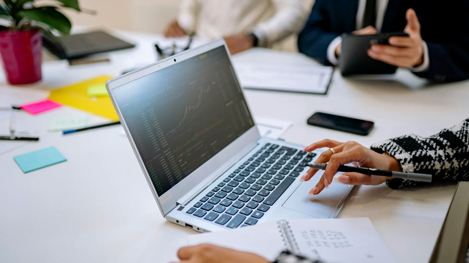 Investor and procurement diligence review with laptop evidence