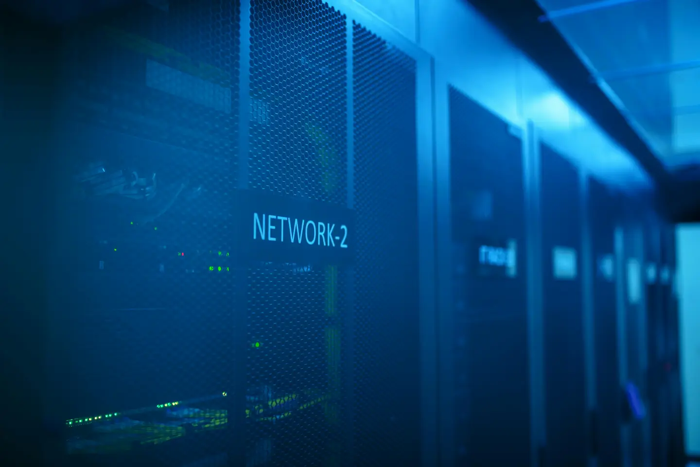 Cloud and infrastructure posture for full-contour review